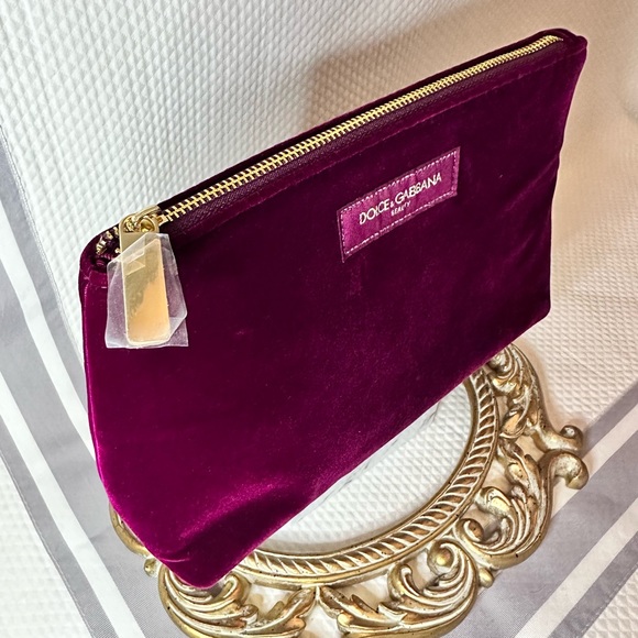 NEW Dolce and Gabbana Velvet Bag - Picture 3 of 8